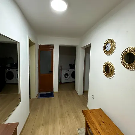 Quiet Courtyard Retreat - Heart Of * Gjirokastër